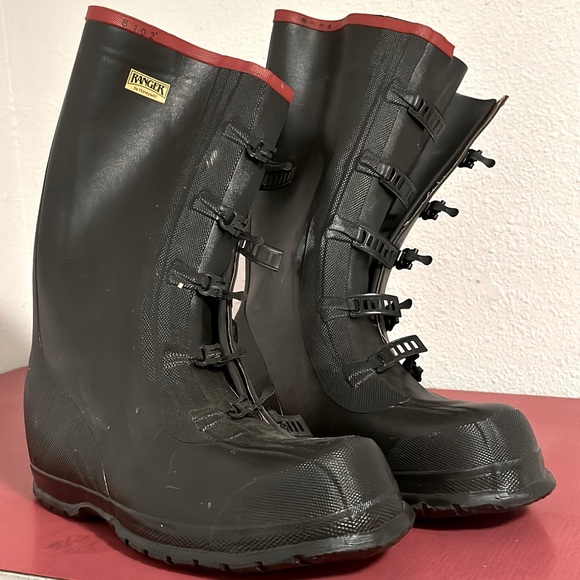 Ranger Overboot size m11 - Picture 2 of 3